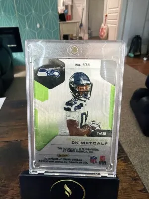 2019 Panini Elements DK Metcalf On Card RC Auto #/25 back
