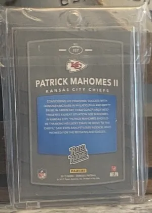 2017 Panini Donruss Rated Rookie Patrick Mahomes II #327 (RC) back