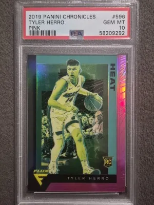2019 Panini Chronicles Tyler Herro Pink front