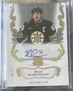 Brad Marchand Cup Auto /12 front