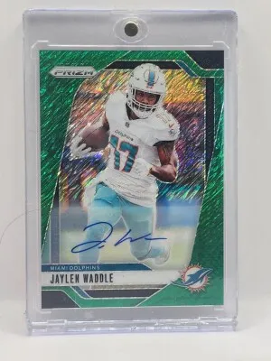 Jaylen Waddle 2024 Panini Prizm Green Shimmer Auto /5 front