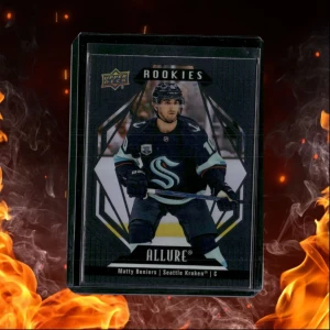 2022-23 Upper Deck Allure Matty Beniers Black Rainbow (A) Rookie #150