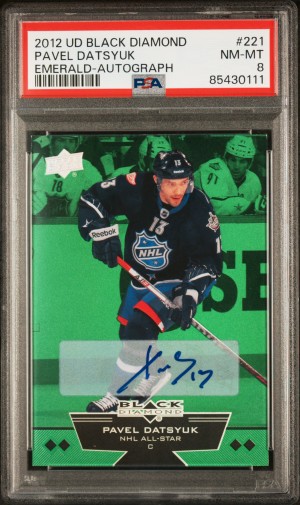 2012 Upper Deck Black Diamond Pavel Datsyuk Emerald-Autograph PSA 8 /10