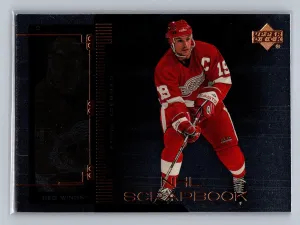 1999-00 Upper Deck STEVE YZERMAN NHL Scrapbook #SB-3 NM