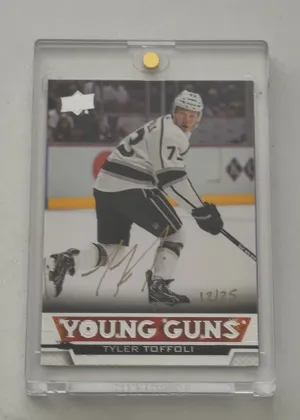 2015-16 Upper Deck Series 1 Tyler Toffoli Young Guns Buybacks Auto /25 Rookie