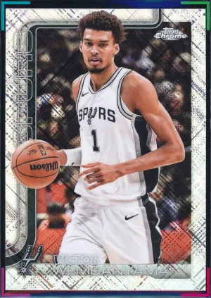 Victor Wembanyama 2025-26 Topps Chrome #221 Skylight Refractor SP Spurs