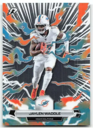 Jaylen Waddle 2025 Topps Resurgence Dolphins