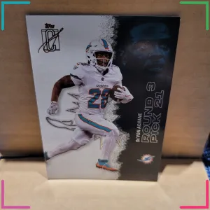 Topps 2023 De'Von Achane Miami Dolphins Roundup Rookie Insert #35 NFL Card