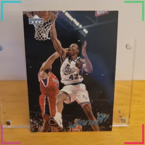 1997-98 Upper Deck - Jams '97 Theo Ratliff #143