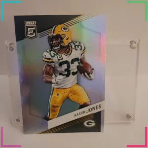 2023 Panini Donruss Elite Aaron Jones #3