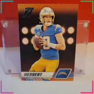 2023 Panini Zenith Justin Herbert #58
