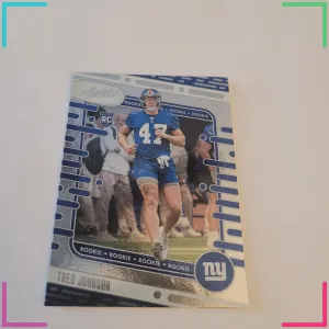 2024 Panini Absolute - Rookies Theo Johnson #179 (RC) Giants