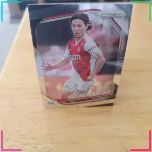 2025-26 Panini Prizm FIFA Soccer Takumi Minamino Silver Prizm #167