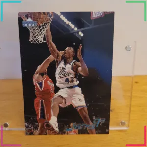 Theo Ratliff-Detroit Pistons 1997-98 Upper Deck Basketball JAM #143