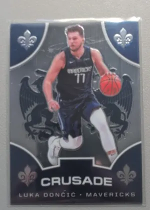 2019-20 Panini Chronicles Luka Dončić Crusade #541