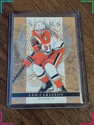 LEO CARLSSON Stars Wood Parallel 2026-27 Artifacts Hockey - Anaheim Ducks
