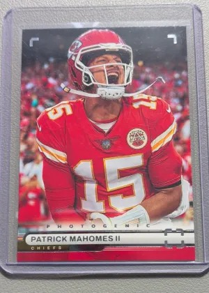 2022 Panini Chronicles Photogenic Patrick Mahomes II #PH-18