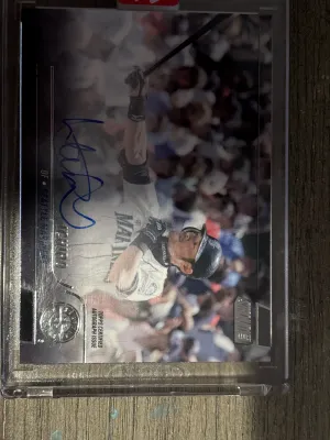 2022 Topps Stadium Club Ichiro Suzuki Auto
