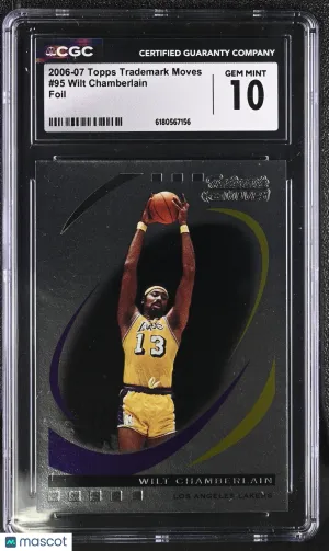 2006-07 Topps Trademark Moves Wilt Chamberlain Foil #95 CGC 10 Los Angeles Lakers