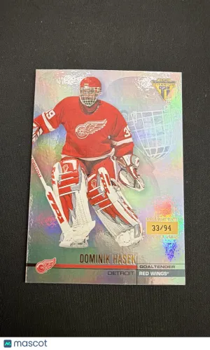 2001-02 Pacific Private Stock Titanium Dominik Hasek #49 Premiere Date Parallel/Variety Base Set