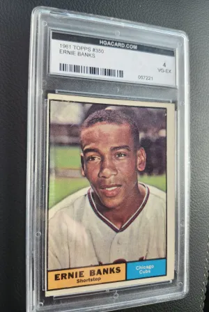 1961 TOPPS ERNIE BANKS HGA 4