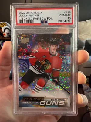 2022 Upper Deck Lukas Reichel Young Guns Speckled Rainbow Foil