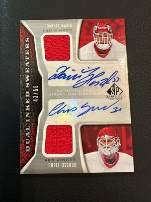 2006-07 SP Game Used - Hasek/Osgood - Dual Inked Sweaters /50 front