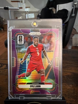 2026 Panini Prizm FIFA World Cup #164 Cyle Larin Purple Hyper Prizm #/299