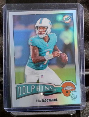 2025 Topps Chrome Football Tua Tagovailoa 1975 Retro Refractor #1975-21