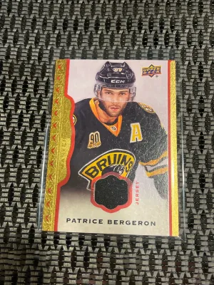 2014 Patrice Bergeron Masterpieces Patch /85 front