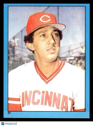 1982 Baseball DAVE CONCEPCION #37