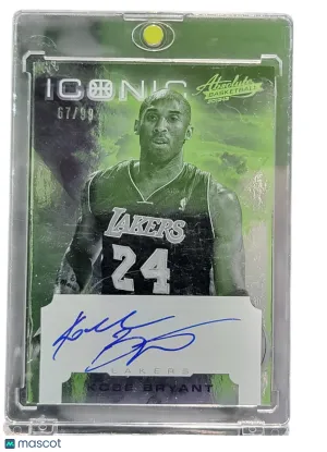 2012 Panini Absolute Iconic Kobe Bryant #24 Green 67/99