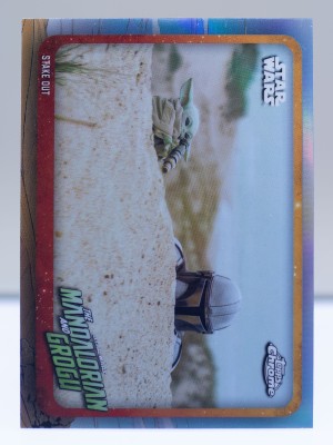 2026 Topps Chrome Star Wars #MAGR-8 Stake Out Mandalorian & Grogu Insert