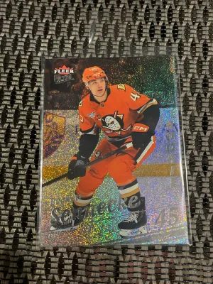 2025 Beckett Sennecke Fleer Speckle Rookie front