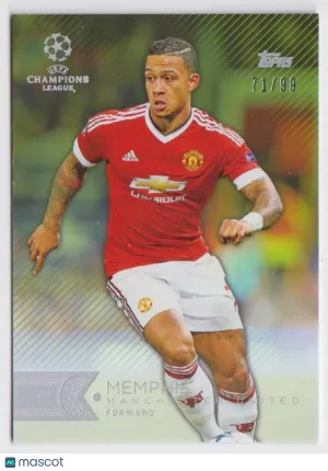 Near Mint Topps UEFA Champions League Showcase Green Parallel #39 Manchester United Soccer Card