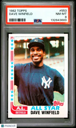 1982 Topps Dave Winfield #553 PSA 8