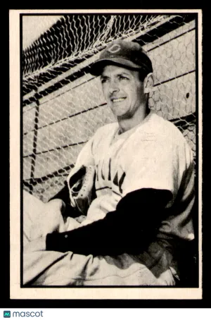 1953 Bowman B&W Roy Smalley #56 Black and White
