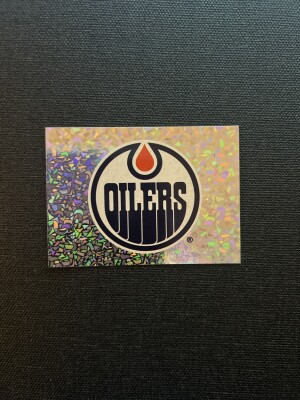 2022-23 Topps NHL Sticker Collection Edmonton Oilers Team Logo Foil #188