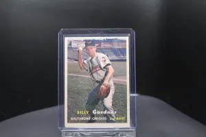 1957 Topps Billy Gardner #17