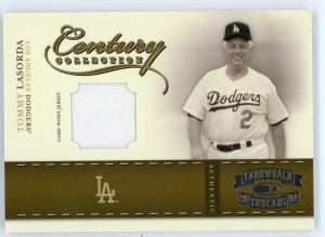2004 Throwback Threads Tommy Lasorda Game-Worn Jersey 20/250 #CC-88