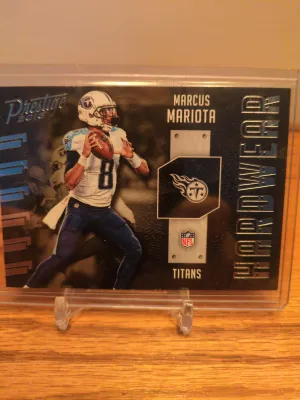 2016 Panini Prestige Hardware Marcus Mariota
