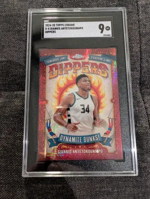2024-25 Topps Chrome Giannis Antetokounmpo Dippers #D8 Rare Case Hit Bucks