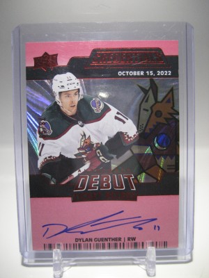 2022-23 UD Credentials - Debut Ticket Access Autographs Dylan Guenther Red 76/99