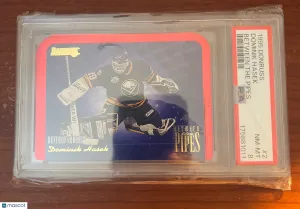 1995 Donruss Between The Pipes Dominik Hasek #2 PSA 8