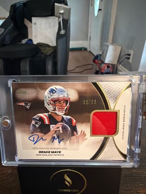 2026 Topps Flagship #NFLM-DM Drake Maye NFL Materials #/99