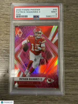 2020 Panini Phoenix Patrick Mahomes II #45 Pink PSA 9
