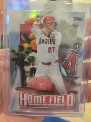 2026 Topps Mike Trout Home Field Advantage front